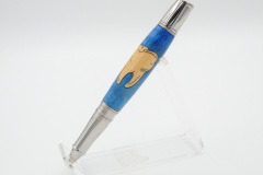 8ADC4E2C-8C1E-46A3-B76B-FEBC9770E927