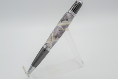 BF887C04-AC1A-4E10-8212-1D09AE543E0A